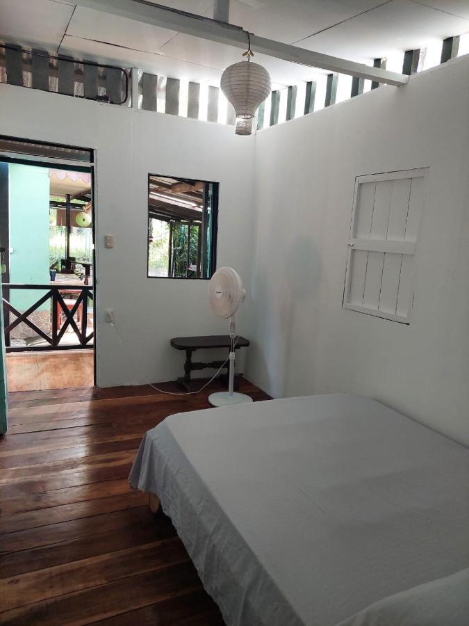 Mar Caribe Pv Hotell Puerto Viejo de Talamanca Eksteriør bilde