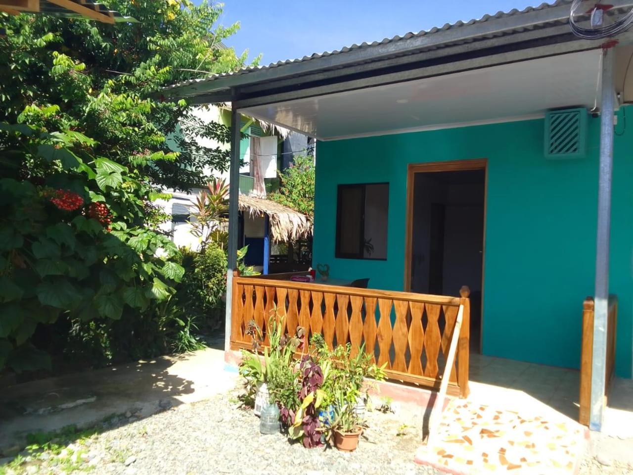 Mar Caribe Pv Hotell Puerto Viejo de Talamanca Eksteriør bilde