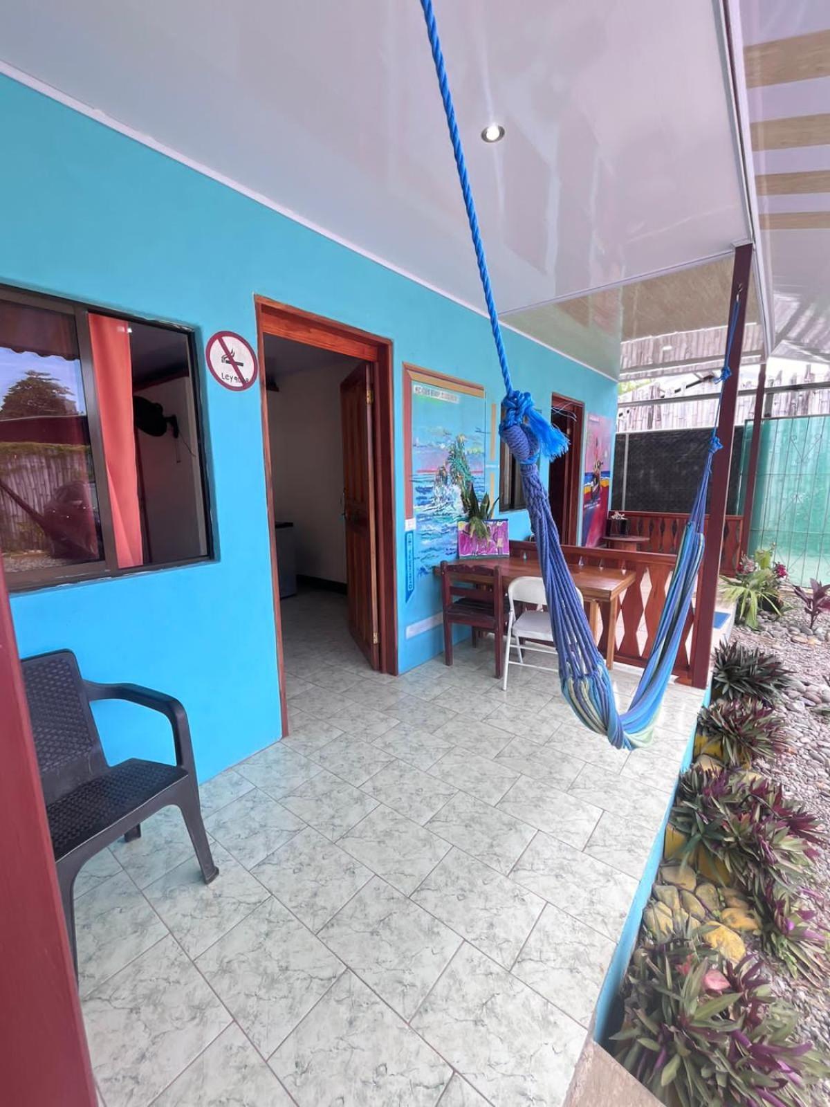 Mar Caribe Pv Hotell Puerto Viejo de Talamanca Eksteriør bilde