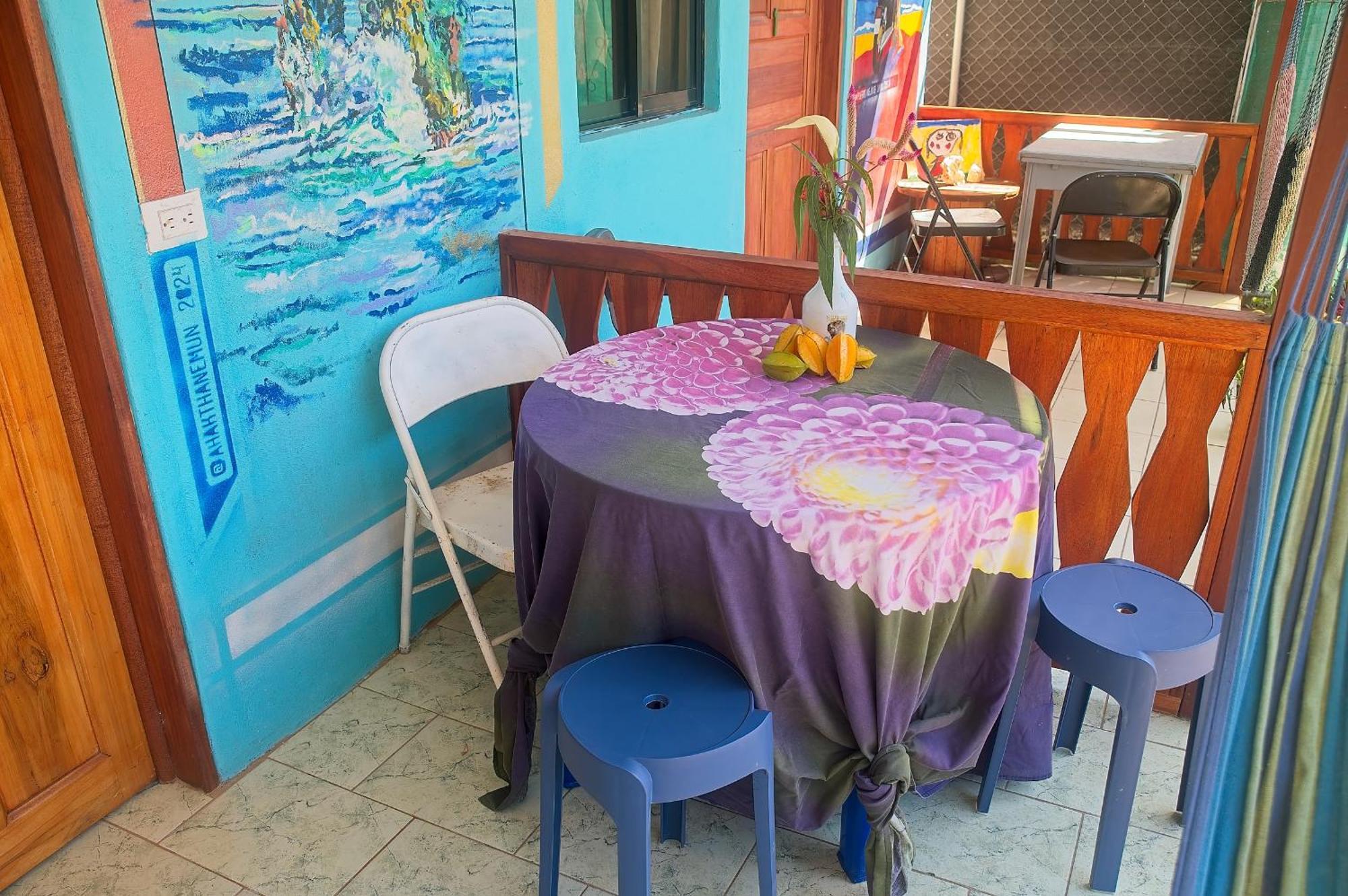 Mar Caribe Pv Hotell Puerto Viejo de Talamanca Eksteriør bilde