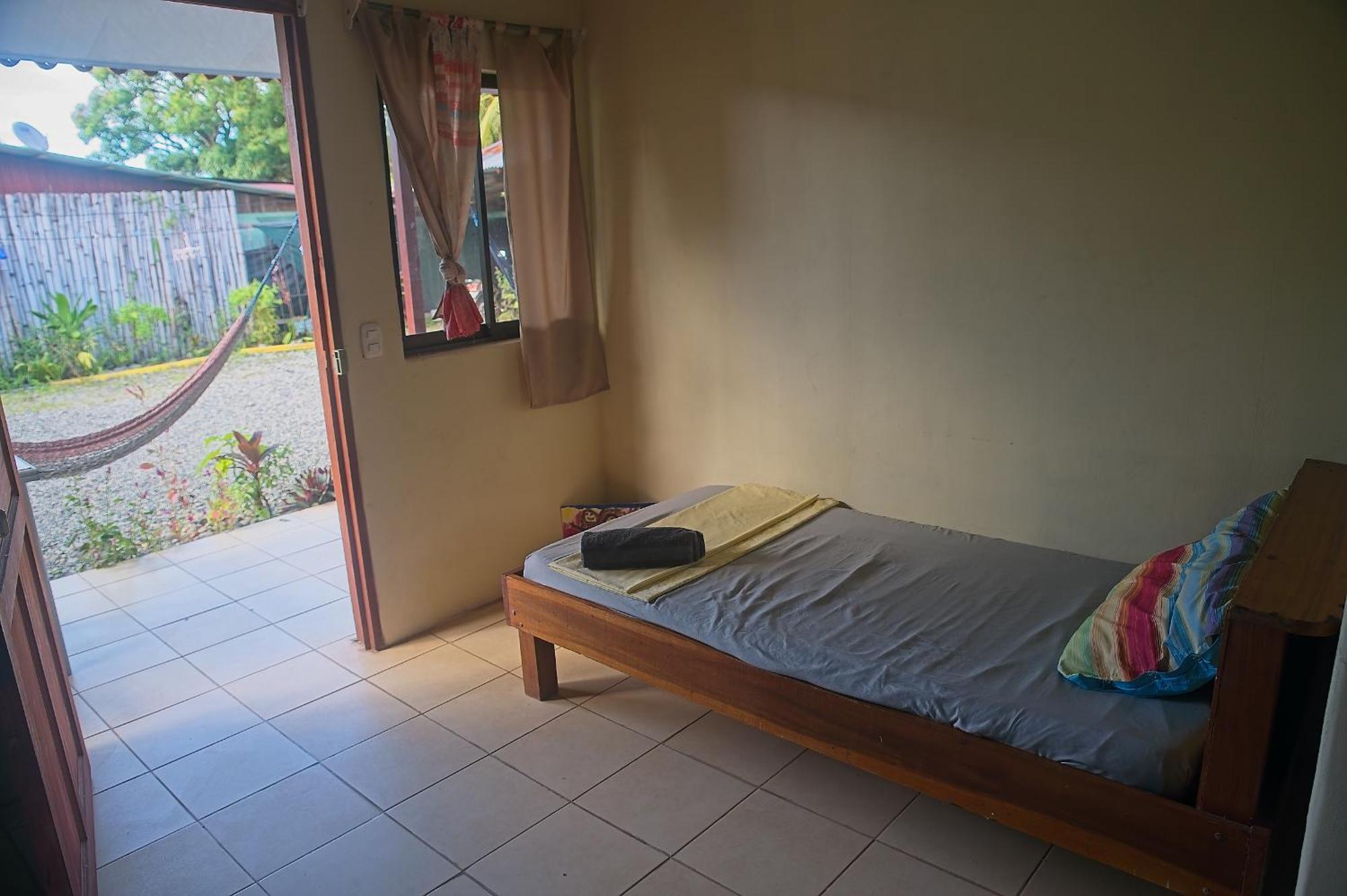 Mar Caribe Pv Hotell Puerto Viejo de Talamanca Eksteriør bilde