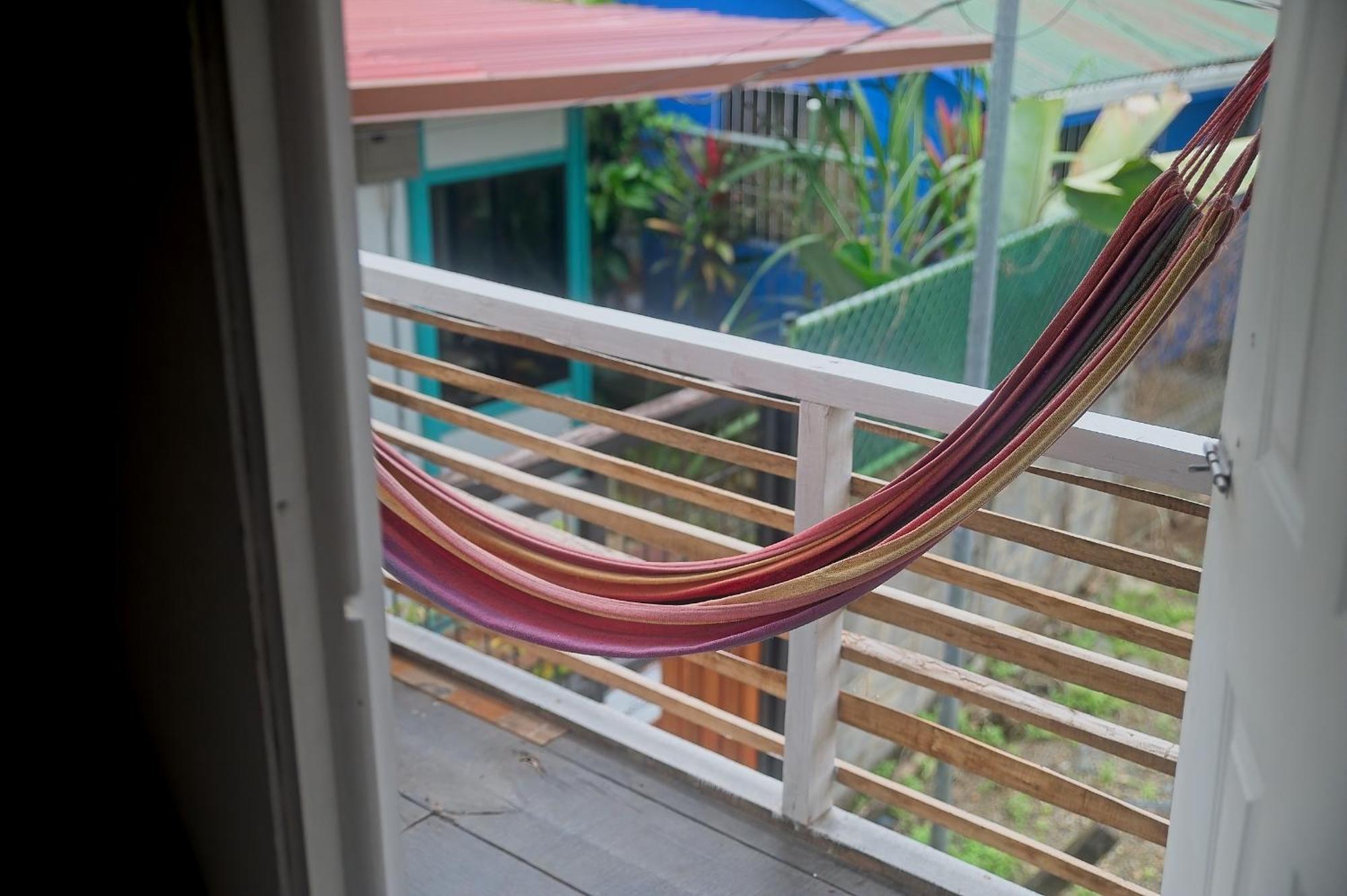 Mar Caribe Pv Hotell Puerto Viejo de Talamanca Eksteriør bilde